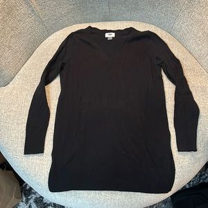 Old Navy Black V-neck Sweater